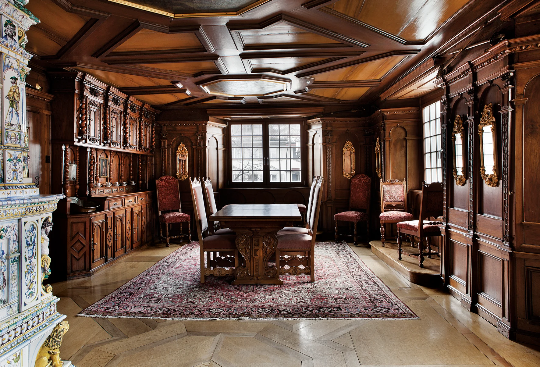 历史照片 从瑞士楚格的五金店起家-Bossard柏中