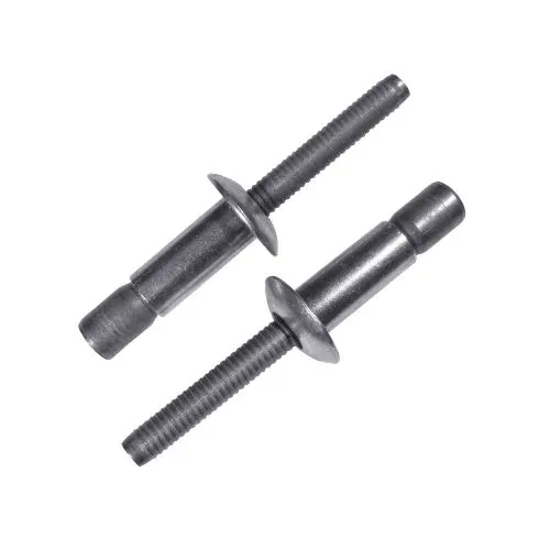 白色背景上的两个AVDEL Monobolt结构盲铆钉。